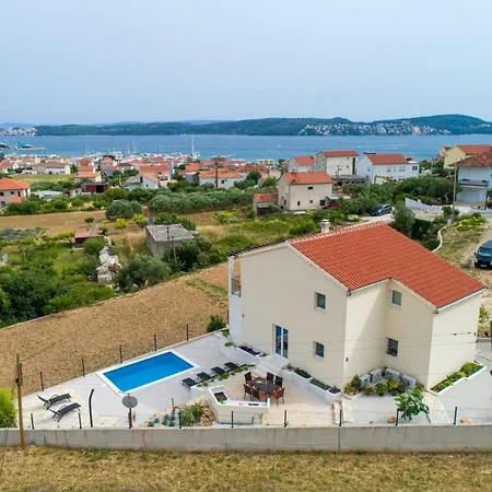 Villa West Trogir