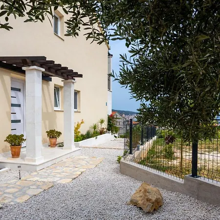Villa West Trogir